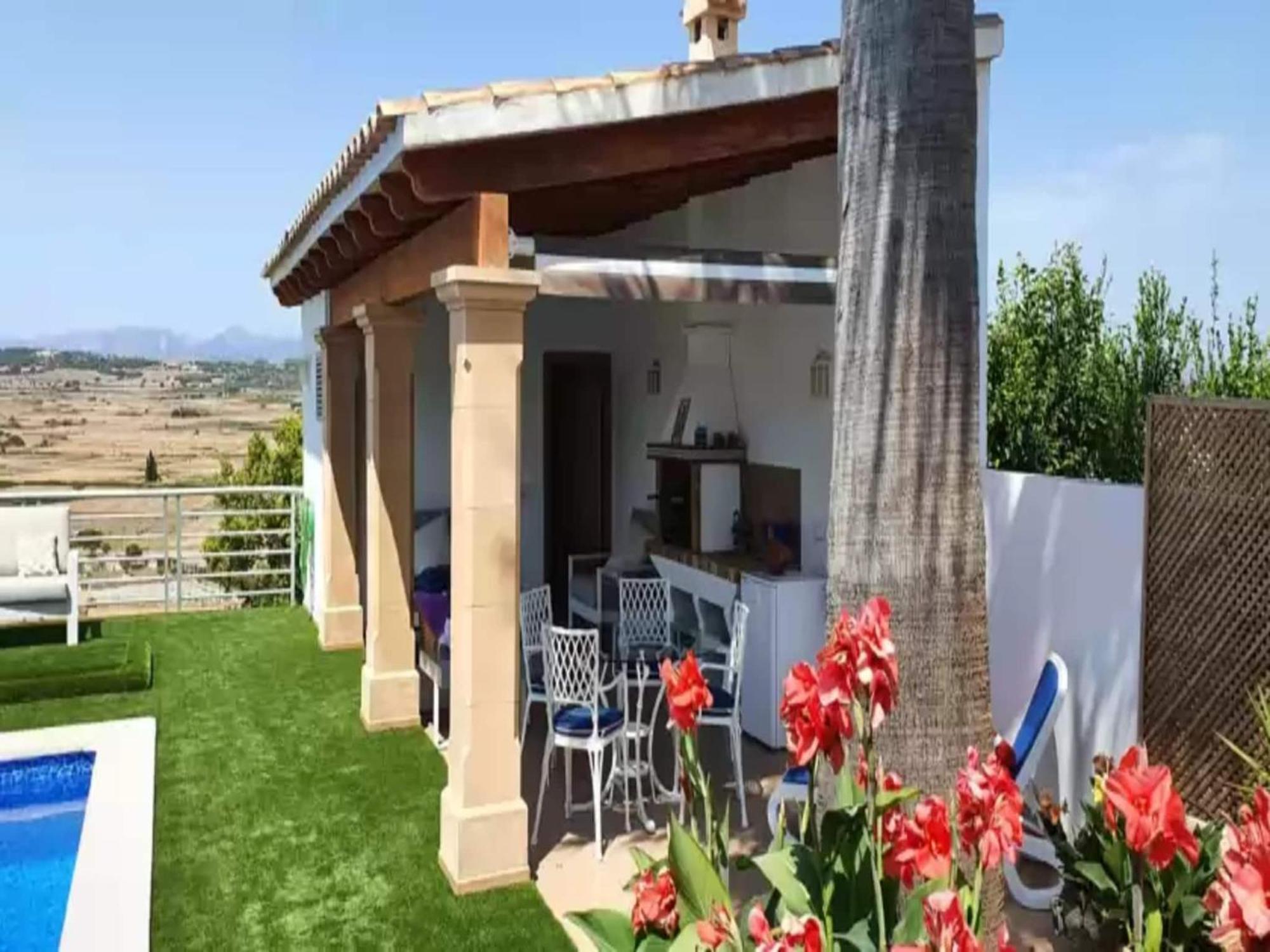 Serra Santa Margalida With Pool